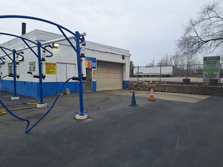 More Photos Of 1625 Western Ave, Chicago Heights Carwash For Sale