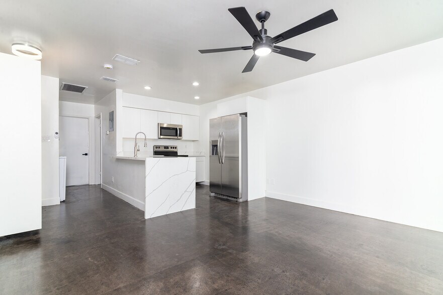 More Photos Of 3219-3225 N 66th St, Scottsdale Apartments For Sale