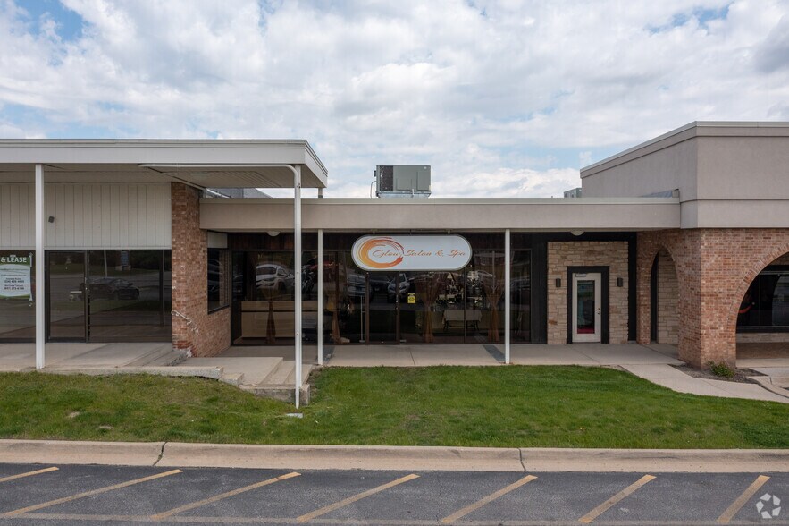 More Photos Of 3235-3345 Vollmer Rd, Flossmoor Unknown For Lease