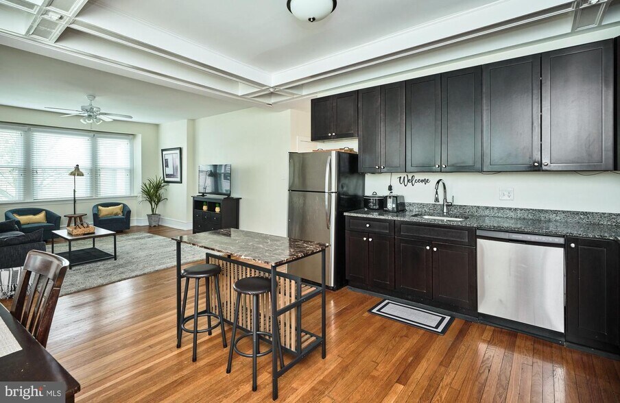 More Photos Of 900 Greenwood Ave, Jenkintown Apartments For Sale