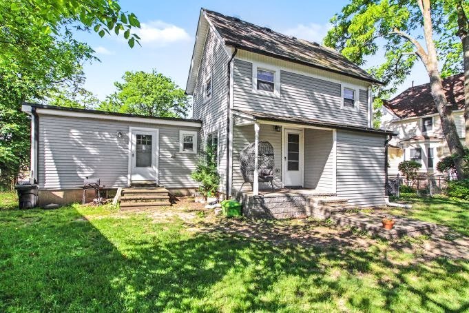 More Photos Of 33614 Grand River Ave, Farmington Apartments For Sale