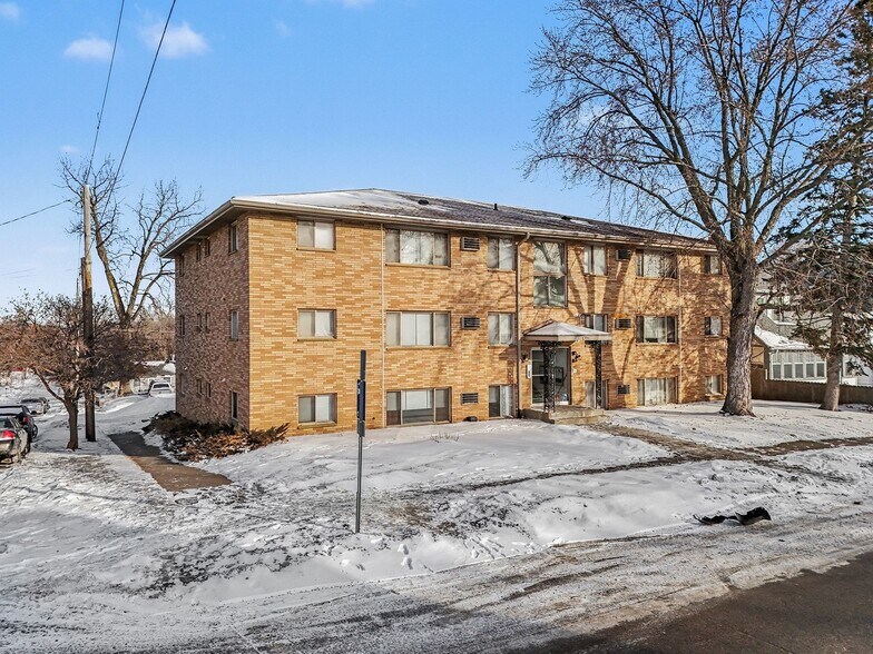 More Photos Of 1721 7th St E, Saint Paul Apartments For Sale