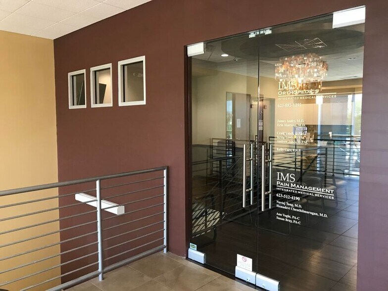 More Photos Of 4550 E Bell Rd, Phoenix Medical For Lease