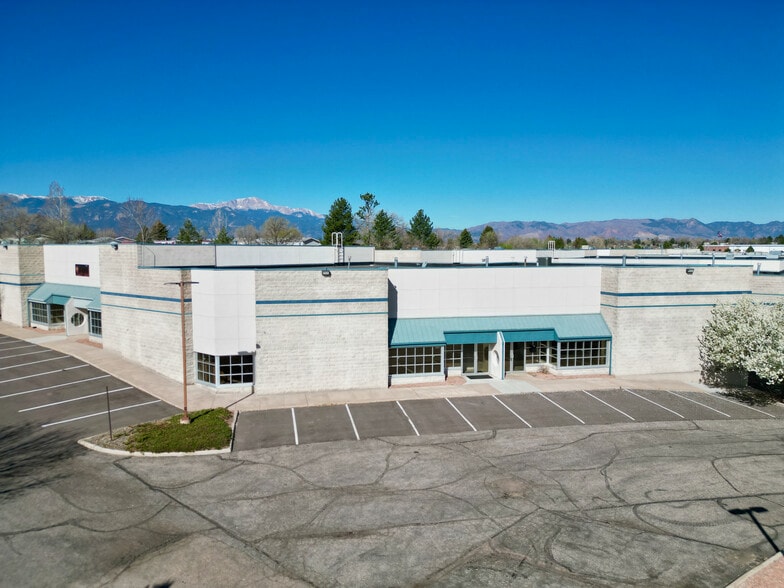 More Photos Of 4745 Town Center Dr, Colorado Springs Distribution For Lease