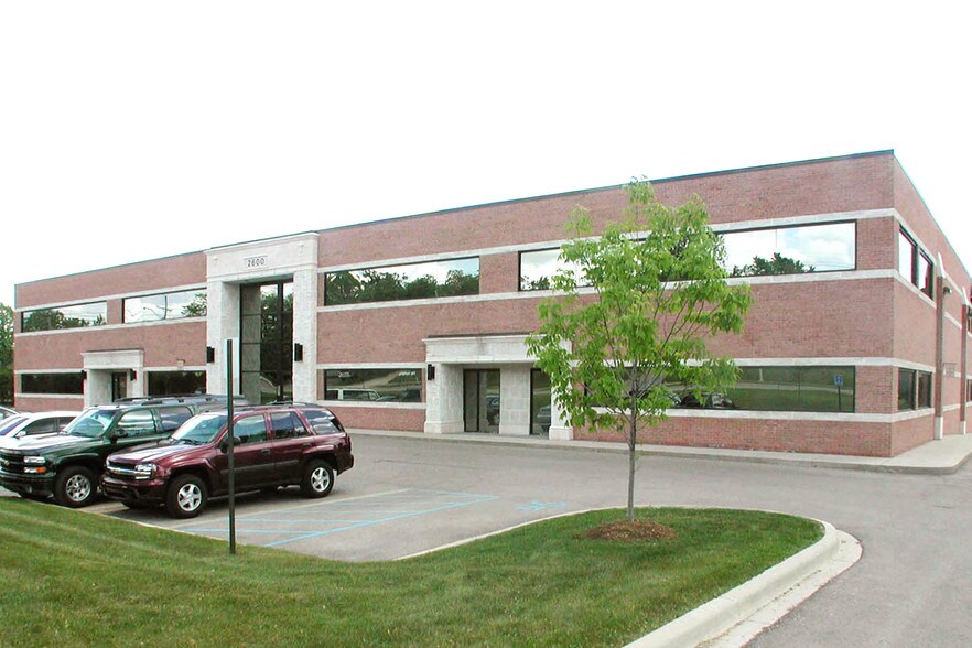 More Photos Of 2600 Auburn Rd, Auburn Hills Research And Development For Sale