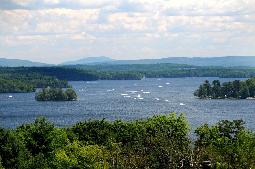 More Photos Of 291 Endicott St N, Laconia Hotel For Sale