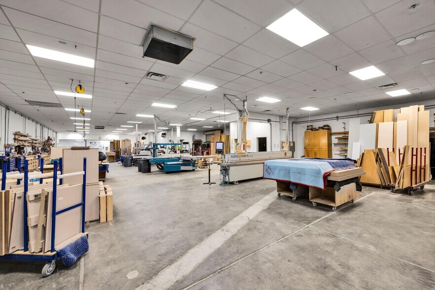 More Photos Of 54465 29 Palms Highway, Yucca Valley Warehouse For Sale