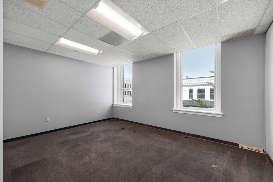 More Photos Of 116 N Church St, Jackson Office For Lease