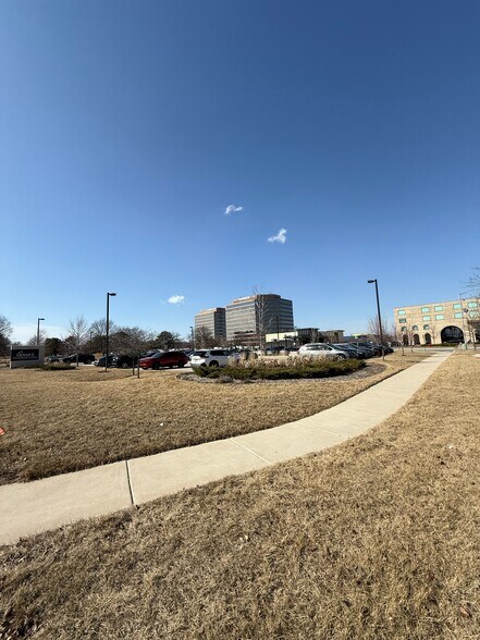 More Photos Of E Golf Rd, Schaumburg Land For Sale