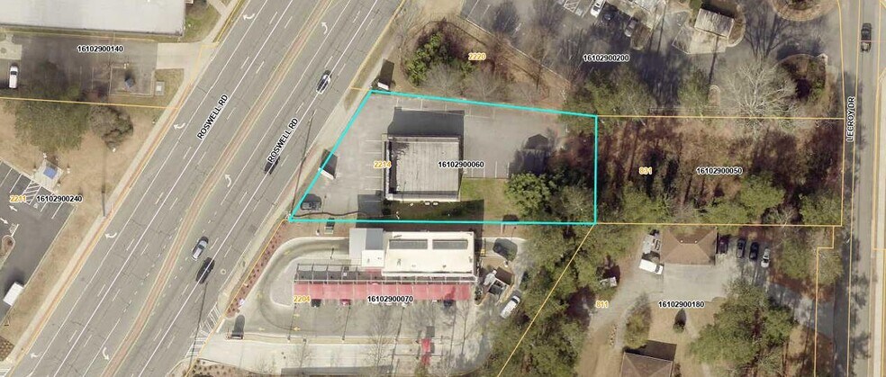 More Photos Of 2214 Roswell Rd, Marietta Storefront Retail Office For Sale