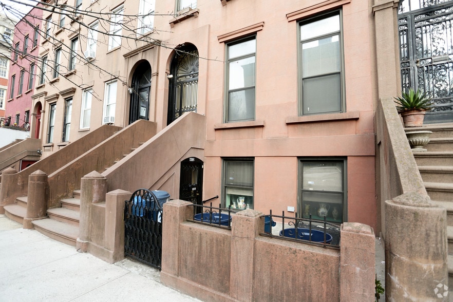 More Photos Of 602 Henry St, Brooklyn Apartments For Sale