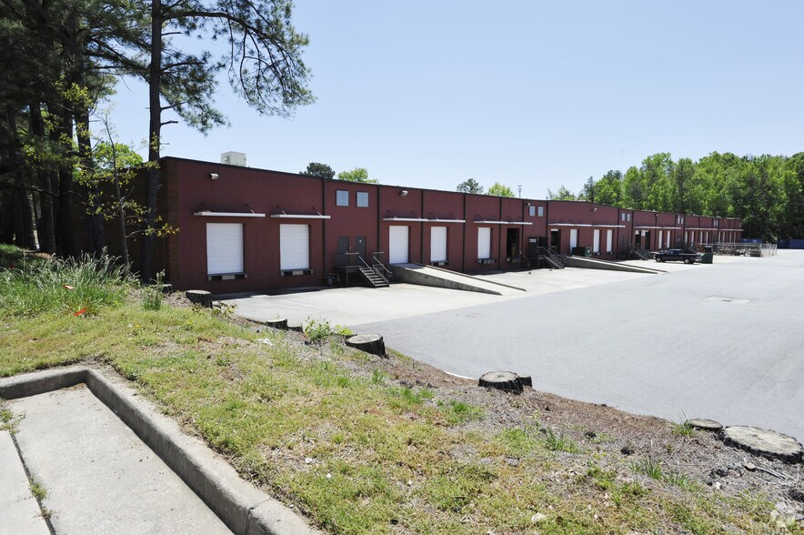 More Photos Of 370 Great Southwest Pky SW, Atlanta Warehouse For Lease
