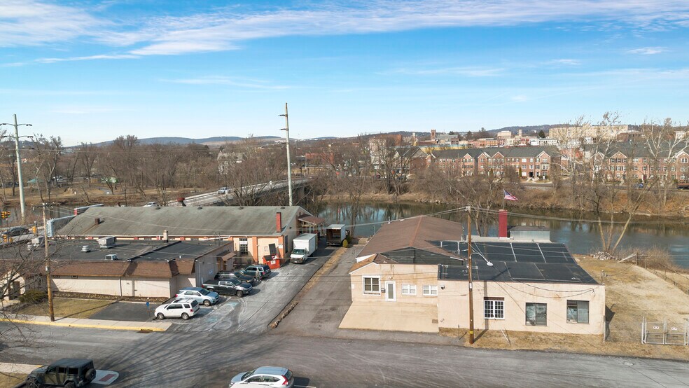 More Photos Of 57 Schuylkill Ave, Pottstown Warehouse For Sale