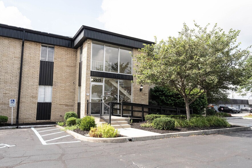 Primary Photo Of 5555 N Tacoma Ave, Indianapolis Office For Lease