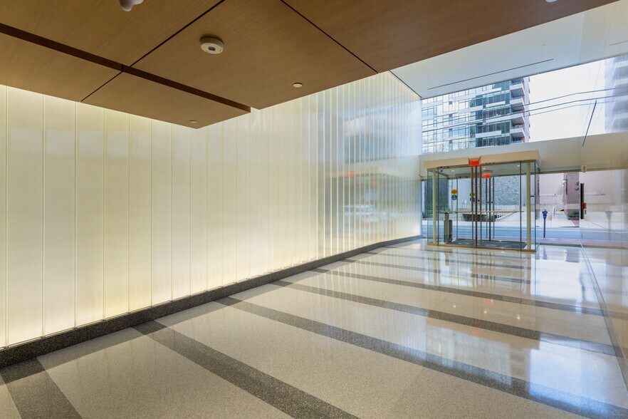 More Photos Of 7910 Woodmont Ave, Bethesda Office Residential For Lease