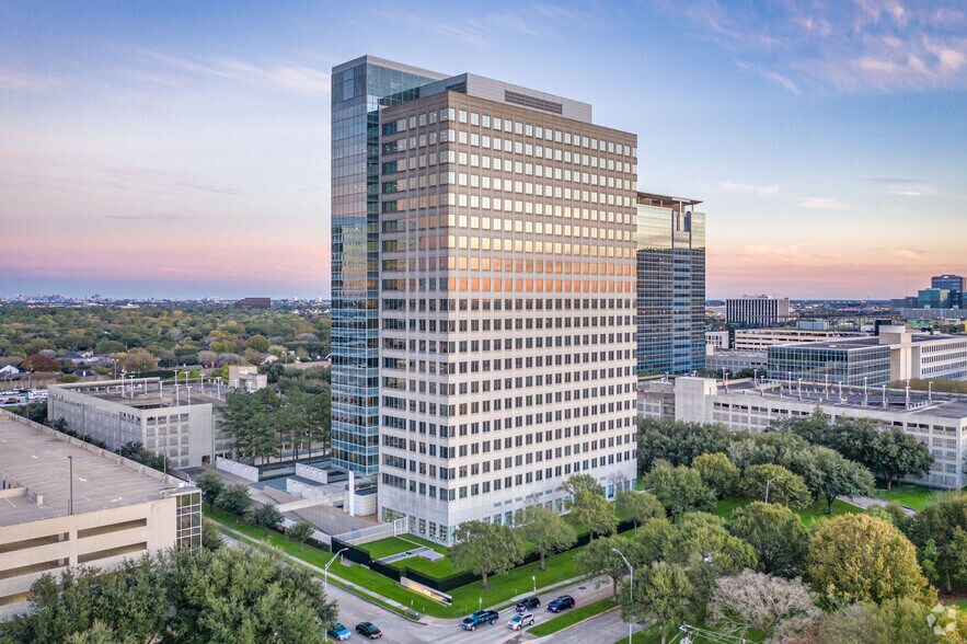 More Photos Of 2107 CityWest Blvd, Houston Office For Lease