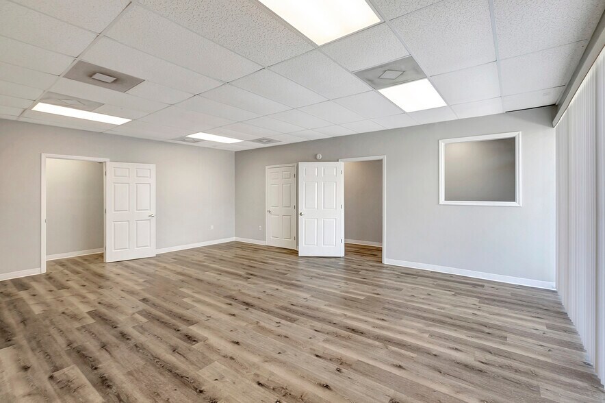 More Photos Of 7204 Massachusetts Ave, New Port Richey Unknown For Lease