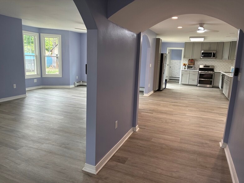 More Photos Of 9 Loomis St, Winsted Healthcare For Sale