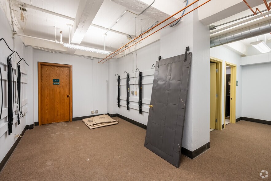 More Photos Of 1917-1921 1st Ave, Seattle Office For Lease