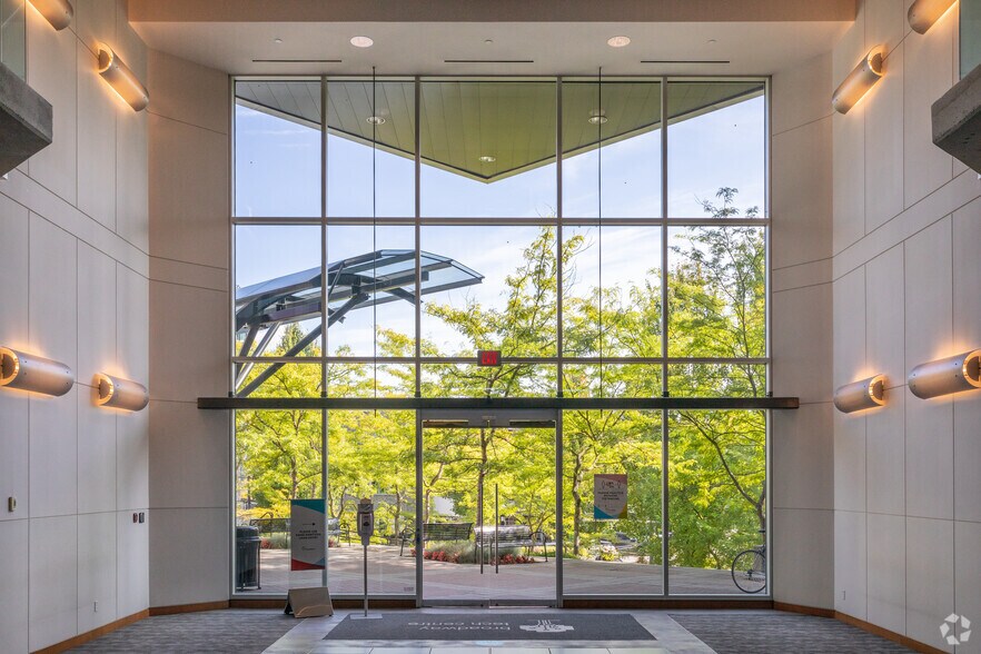 More Photos Of 2925 Virtual Way, Vancouver Office For Lease