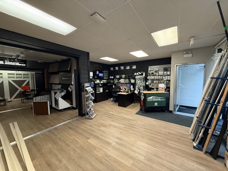 More Photos Of 6145-6173 6 St SE, Calgary Warehouse For Lease