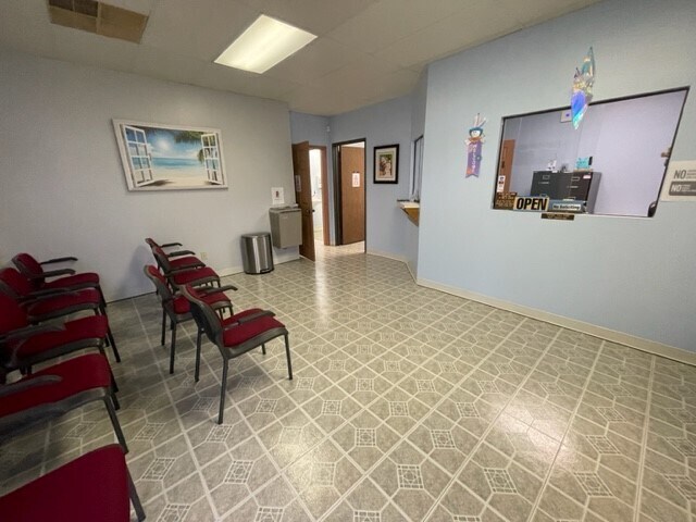 More Photos Of 926 14th St N, Texas City Medical For Sale