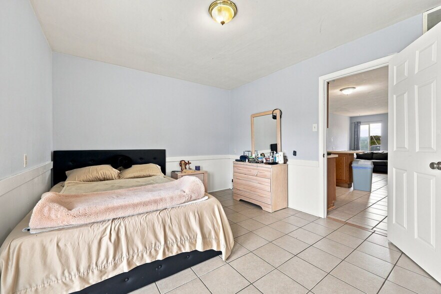More Photos Of 3207 Briggs St, Kill Devil Hills Apartments For Sale