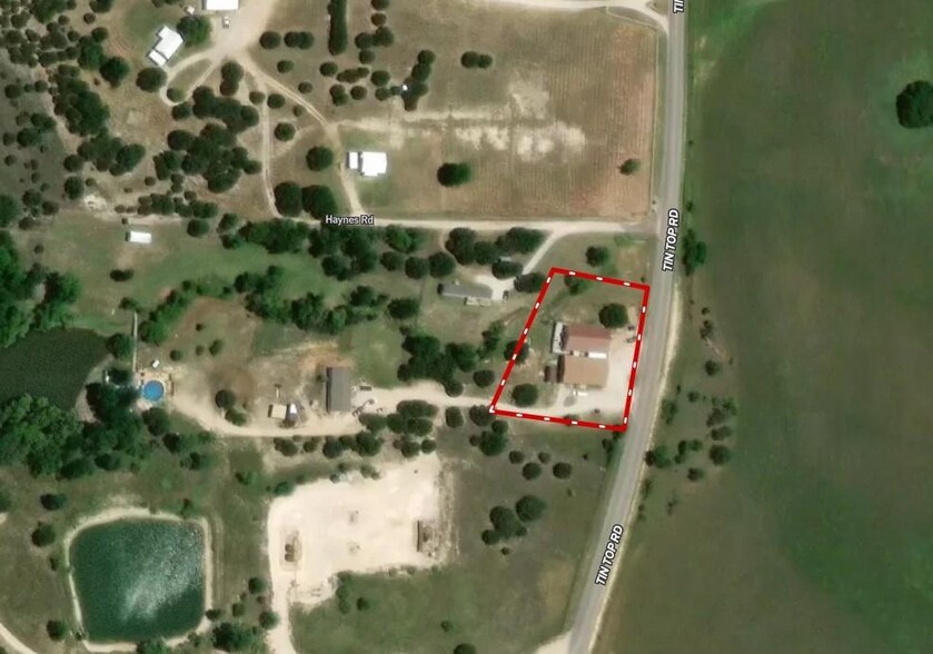 More Photos Of 4820 Tin Top Rd, Weatherford General Retail For Sale