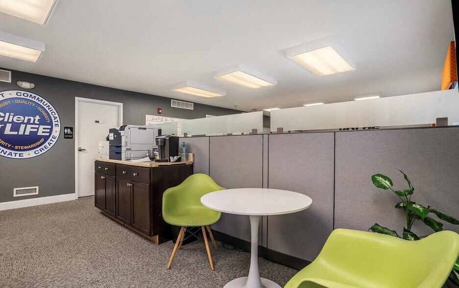 More Photos Of 3238 W Germantown Pike, Eagleville Medical For Lease