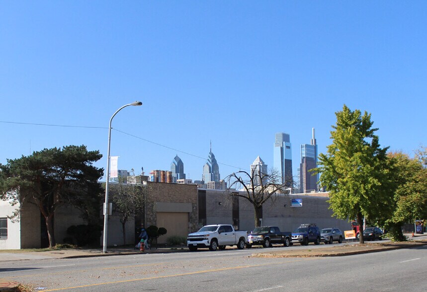 More Photos Of 606-622 Spring Garden St, Philadelphia Light Distribution For Lease