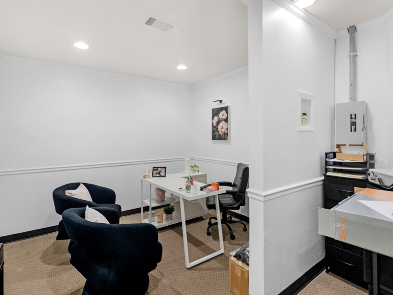 More Photos Of 2336 Wisteria Dr, Snellville Medical For Sale