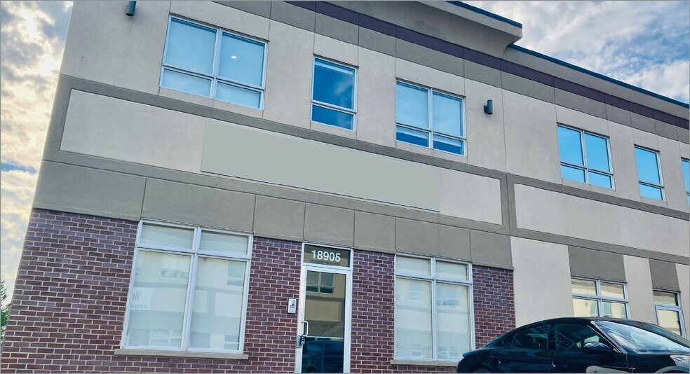 More Photos Of 18905 111 Av NW, Edmonton Flex For Sale