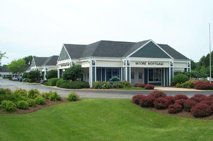 More Photos Of 7115 Virginia Rd, Crystal Lake Office For Lease