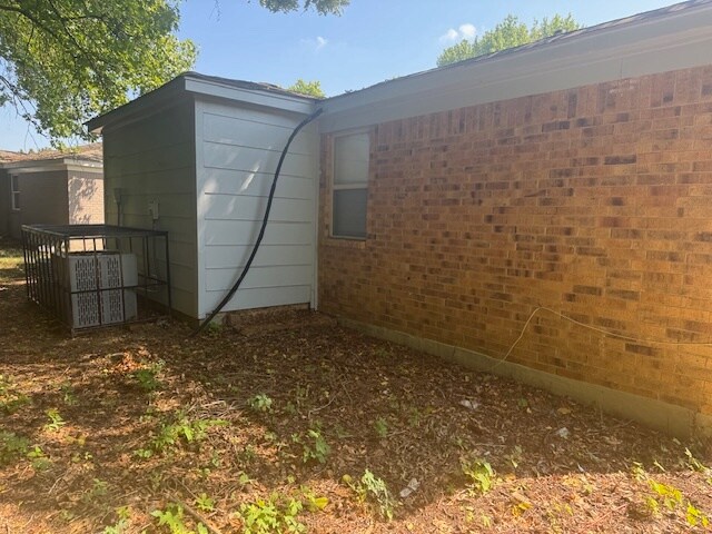 More Photos Of 3793 Helen Ann Dr, Memphis Apartments For Sale