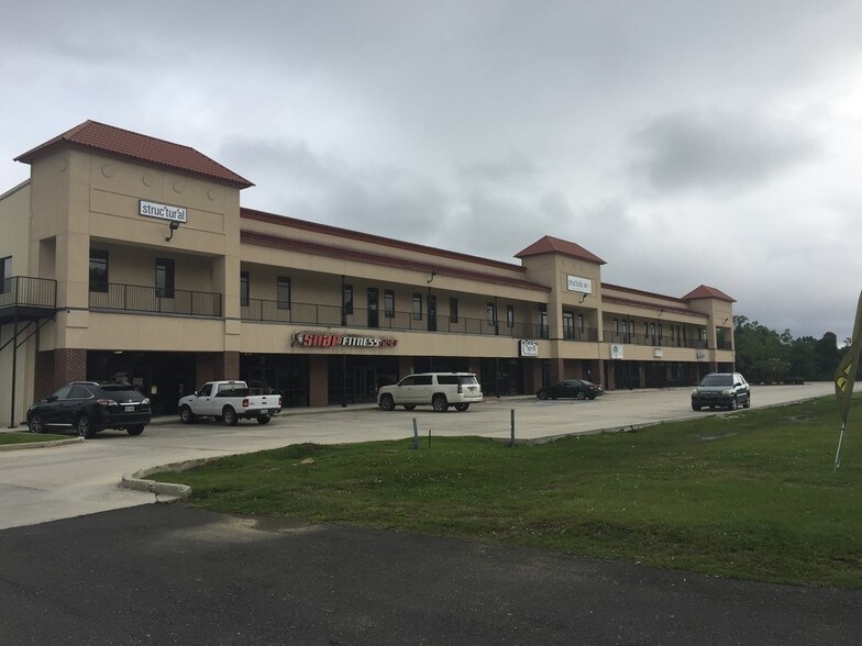 More Photos Of 40306 Highway 42, Prairieville Restaurant For Lease