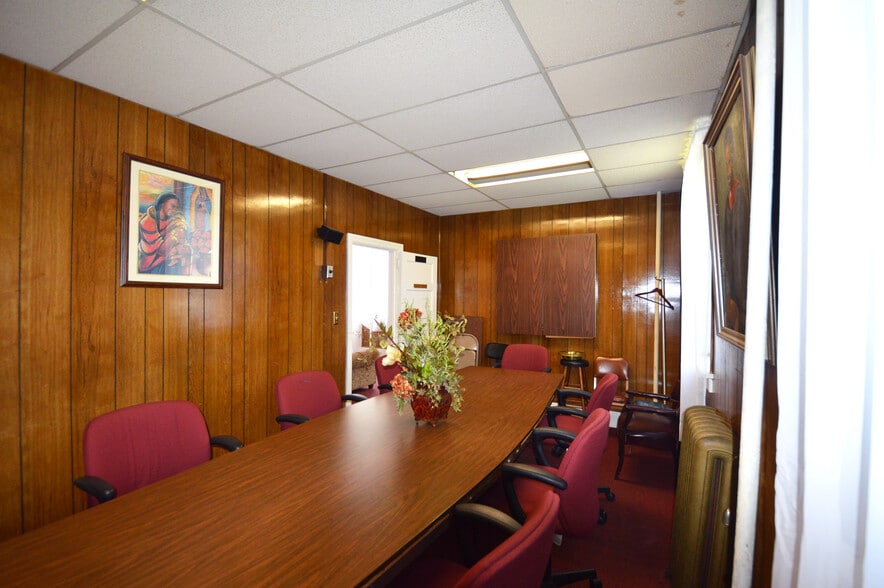More Photos Of 630 Patterson Ave, Winston-Salem Religious Facility For Sale