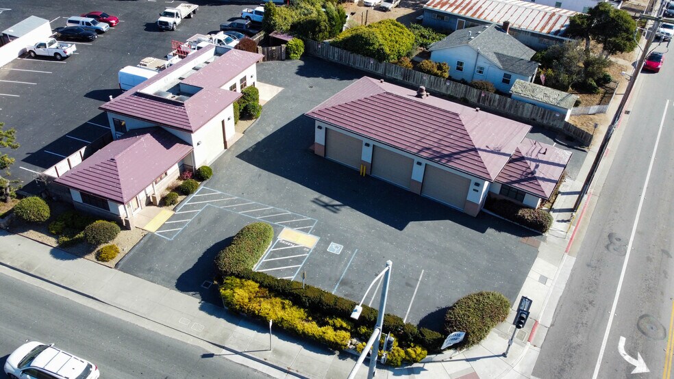 More Photos Of 2100 Del Monte Ave, Monterey Auto Repair For Sale