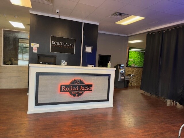 More Photos Of 311 E Stan Schlueter Loop, Killeen Storefront For Lease