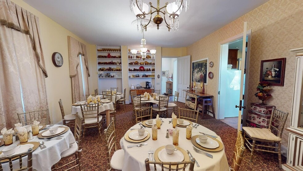 More Photos Of 195 State Route 151, Smithfield Hospitality For Sale