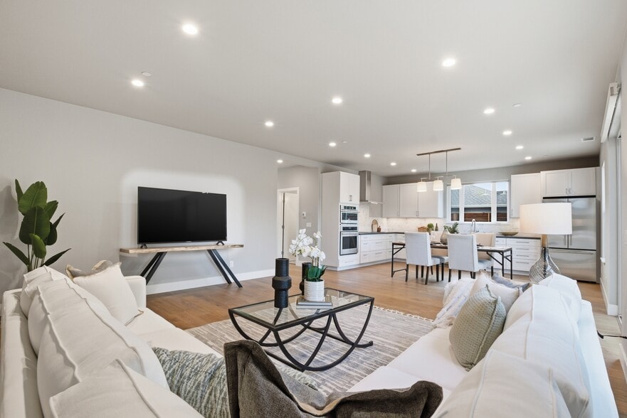 More Photos Of 47-49 Ursuline Rd, Santa Rosa Apartments For Sale