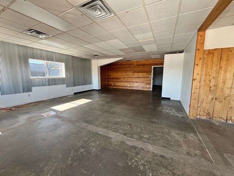More Photos Of 4575-4577 Pecos St, Denver Flex For Lease