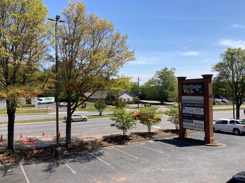 More Photos Of 861 Holcomb Bridge Rd, Roswell Office For Lease
