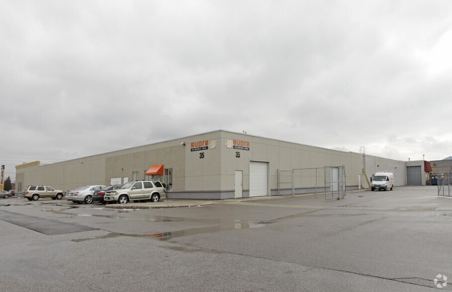 More Photos Of 35 Woodbine Downs Blvd, Toronto Freestanding For Lease