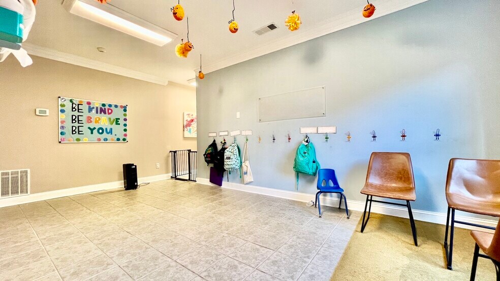 More Photos Of 4080 McGinnis Ferry Rd, Alpharetta Office For Sale