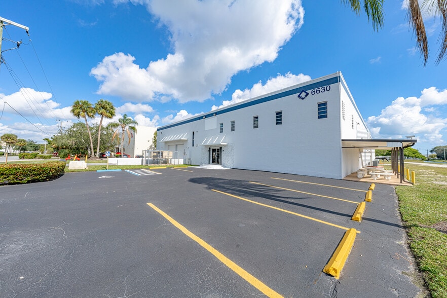 Primary Photo Of 6630 NW 16th Ter, Fort Lauderdale Warehouse For Sale