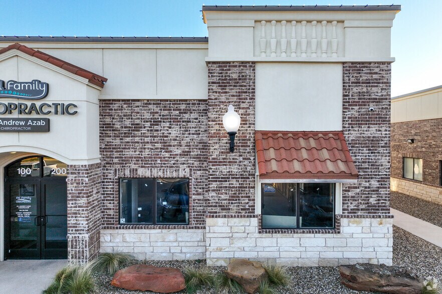 More Photos Of 3903 98th St, Lubbock Medical For Lease