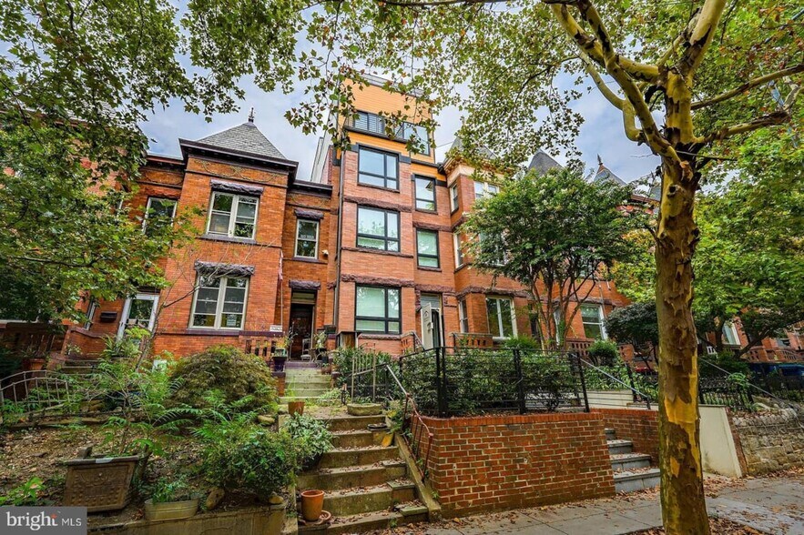 More Photos Of 1461 Chapin St NW, Washington Apartments For Sale