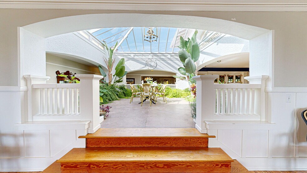 More Photos Of 1400 Sam Houston St, Sweetwater Hospitality For Sale