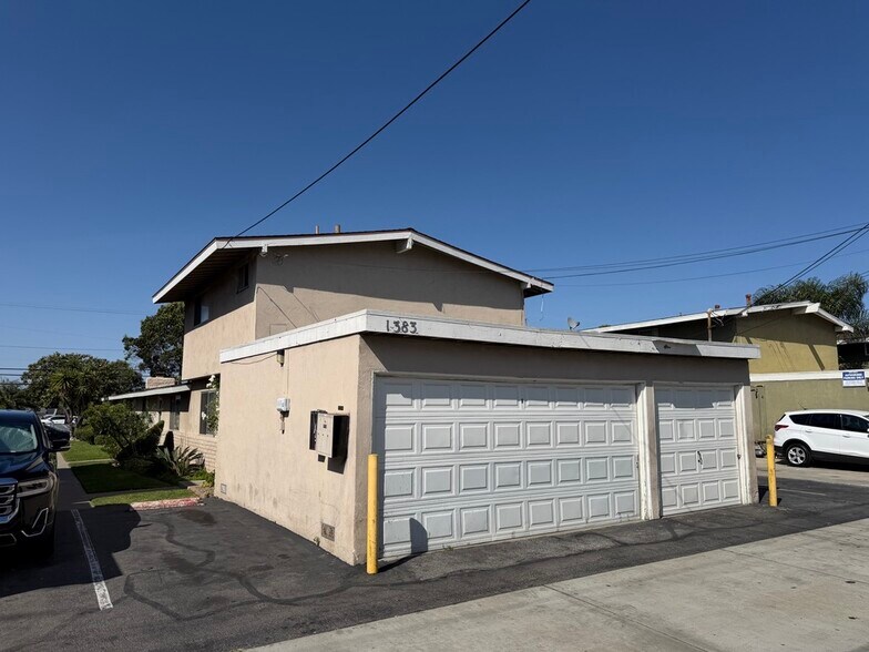 More Photos Of 1383 Baker St, Costa Mesa Apartments For Sale