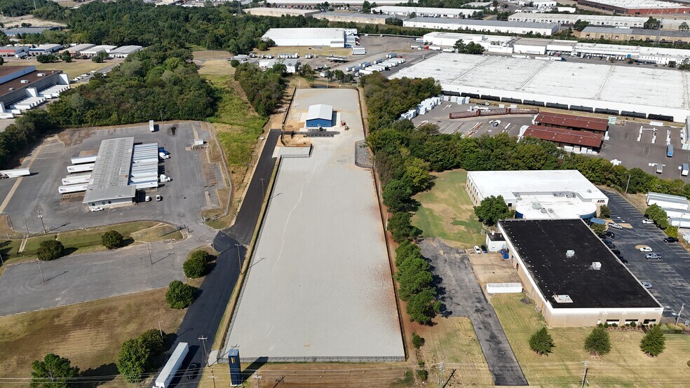 More Photos Of 4505 Malone Rd, Memphis Warehouse For Lease